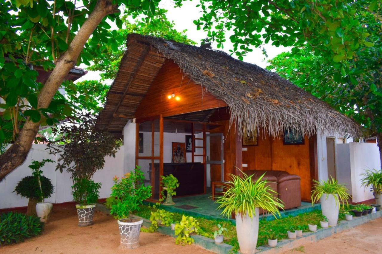 Golden Beach Cottages Trincomalee Luaran gambar