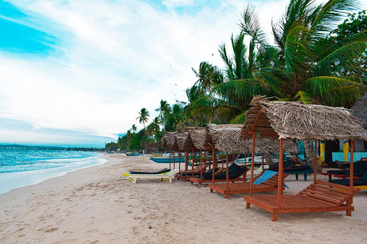 Golden Beach Cottages Trincomalee Luaran gambar
