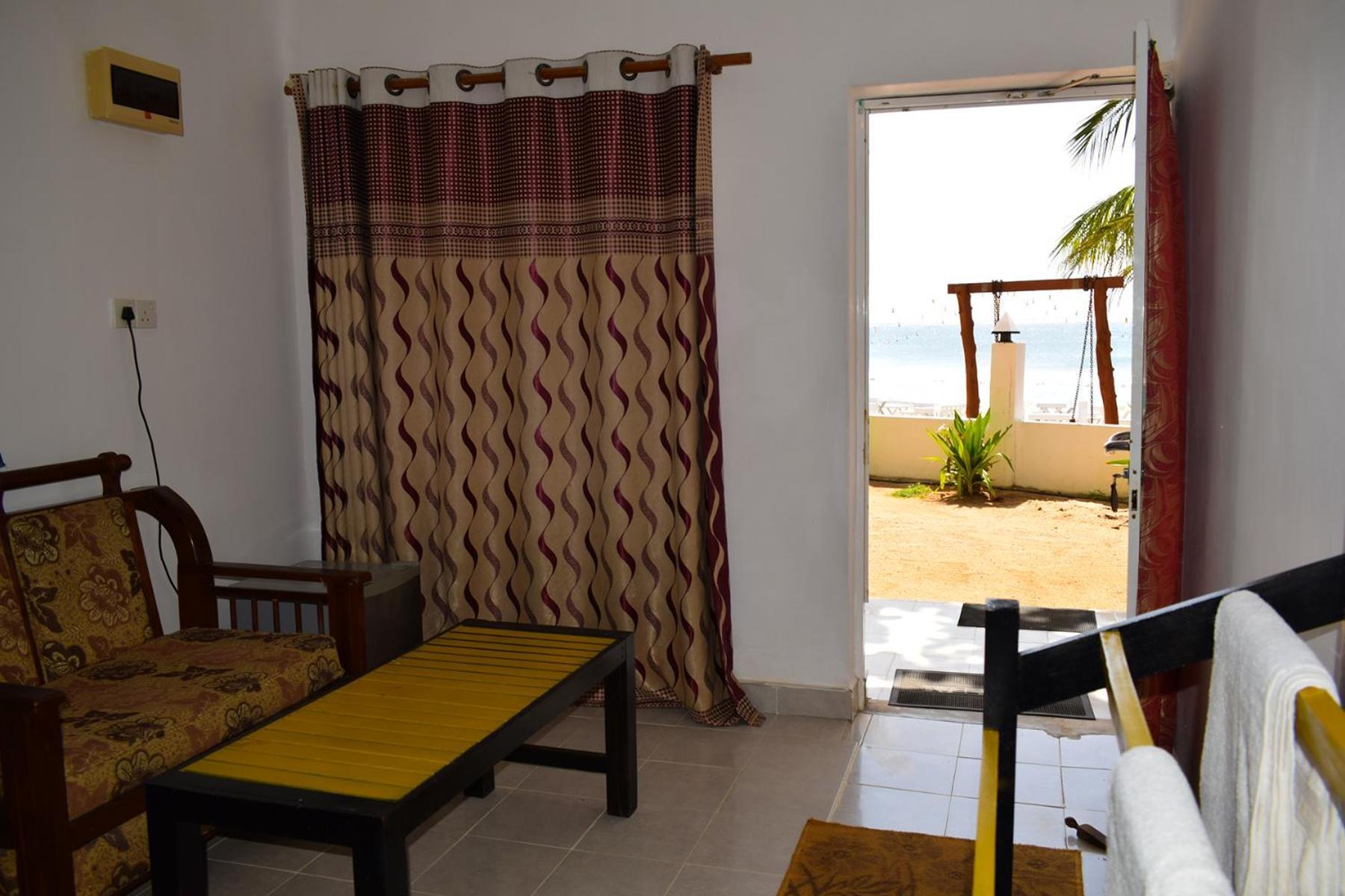 Golden Beach Cottages Trincomalee Luaran gambar
